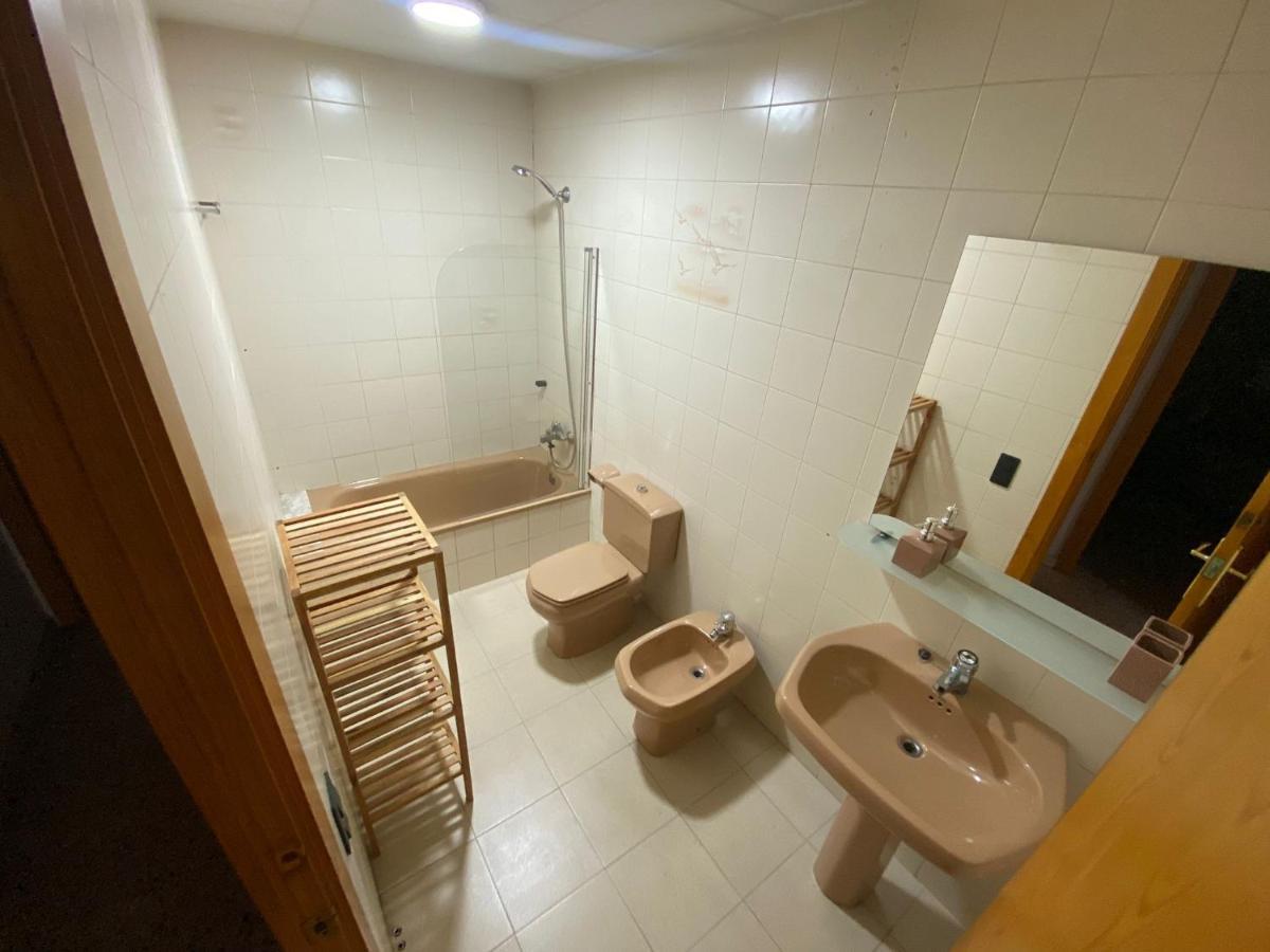 Apartamento Entero Con Terraza En El Centro De Rubi Exterior photo