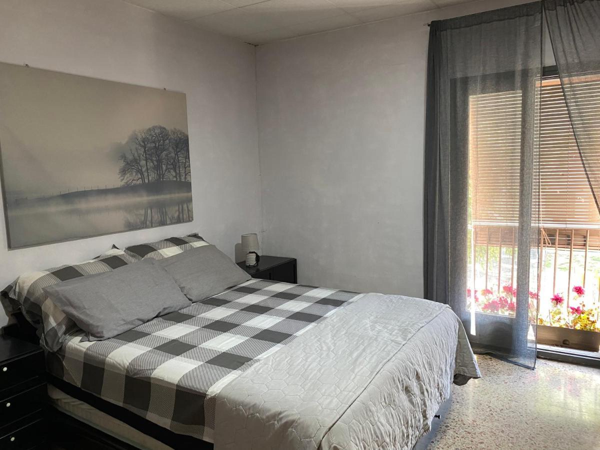 Apartamento Entero Con Terraza En El Centro De Rubi Exterior photo